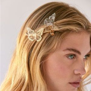 Urban Outfitters Butterfly Alligator Clip Set